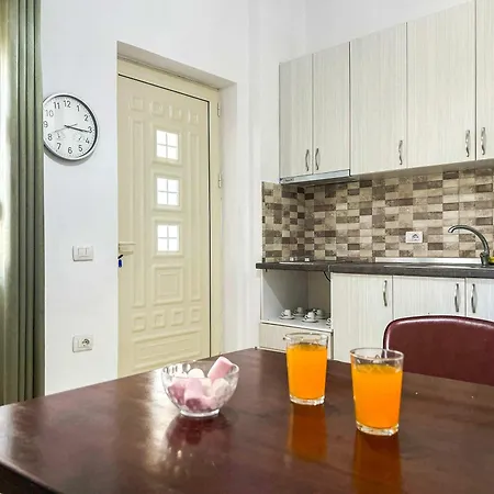 Garden 1177 Appartement Golem (Tirana)